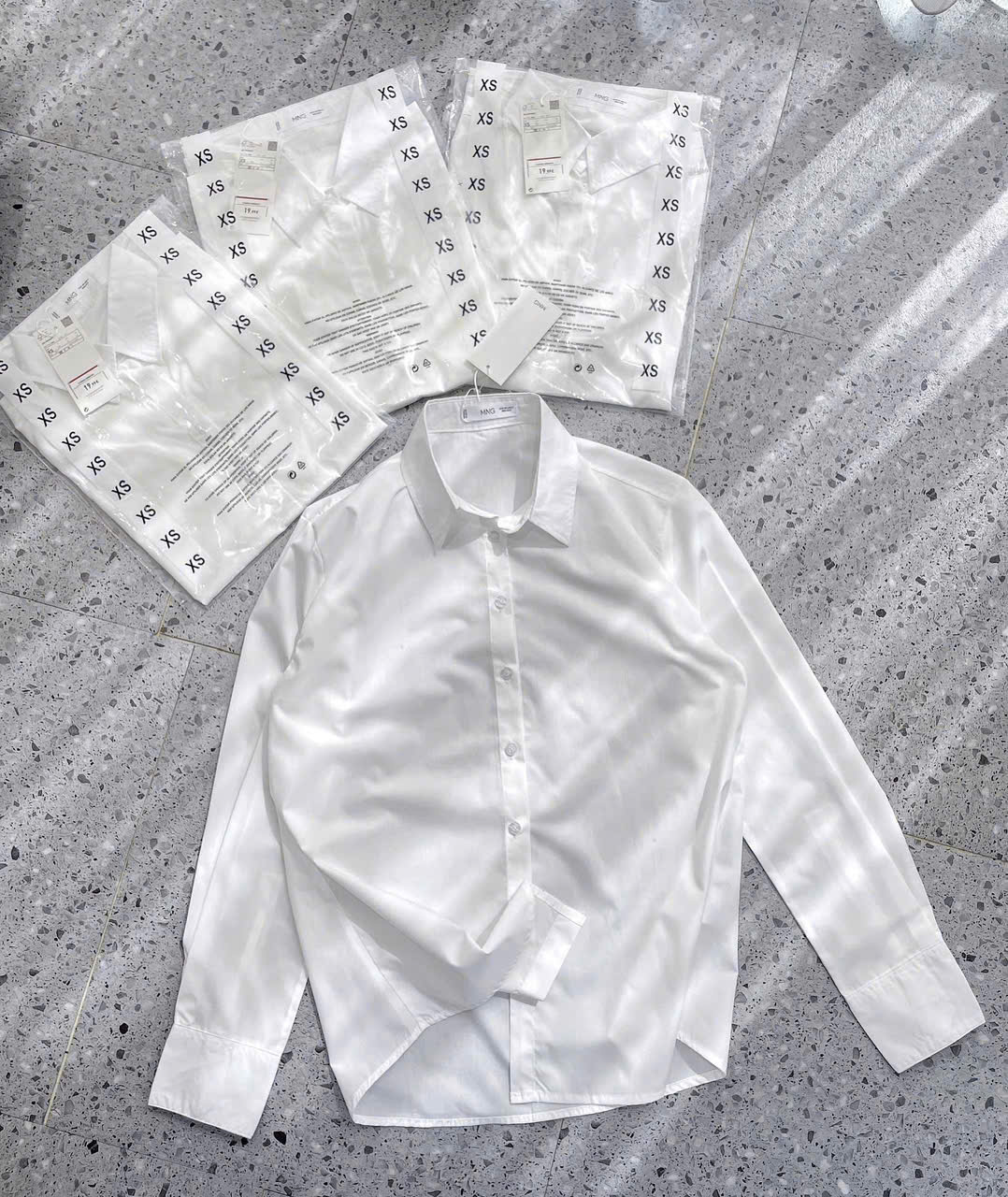 Áo Sơ Mi Trắng Mango