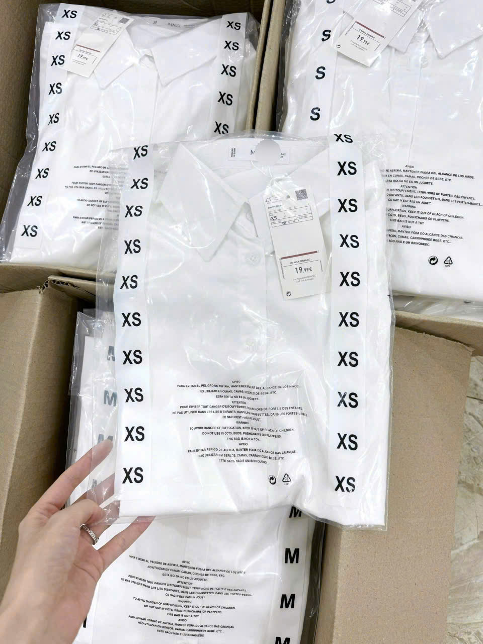 Áo Sơ Mi Trắng Mango