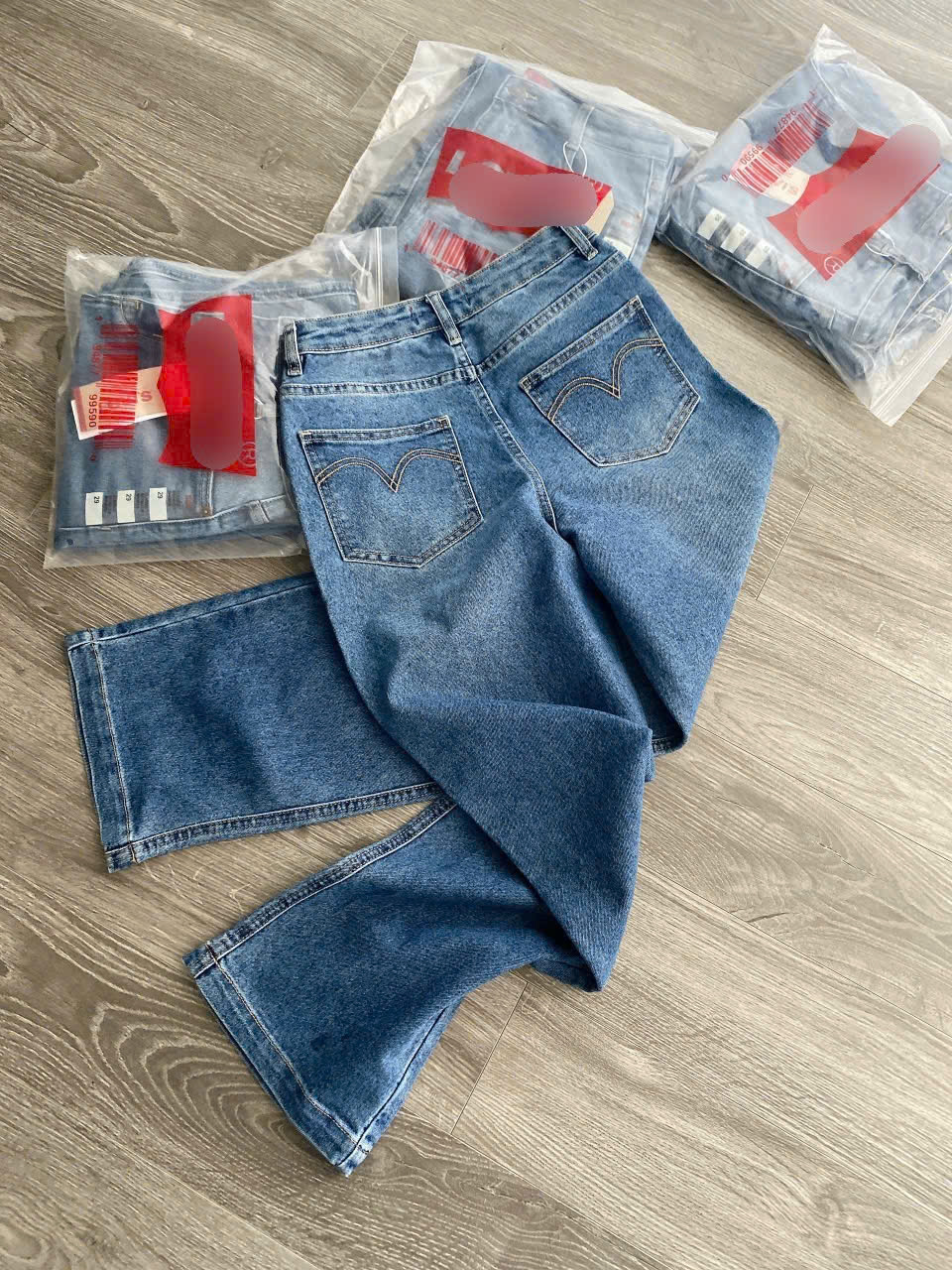 Quần Jean Xanh Jean Levis