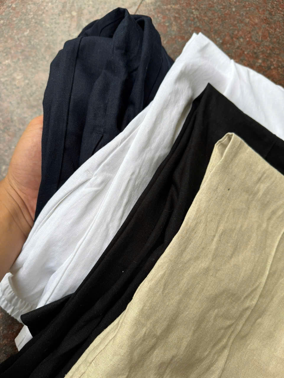 Quần Ống Suông Linen Zara