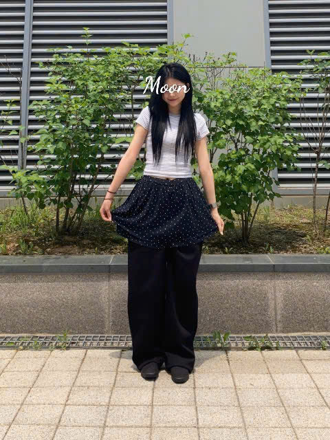 Áo Thun Croptop Kẻ Ngang Uniqlo