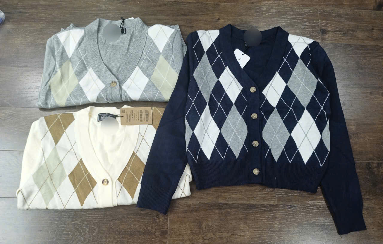 Áo Khoác Len Trám Whoau