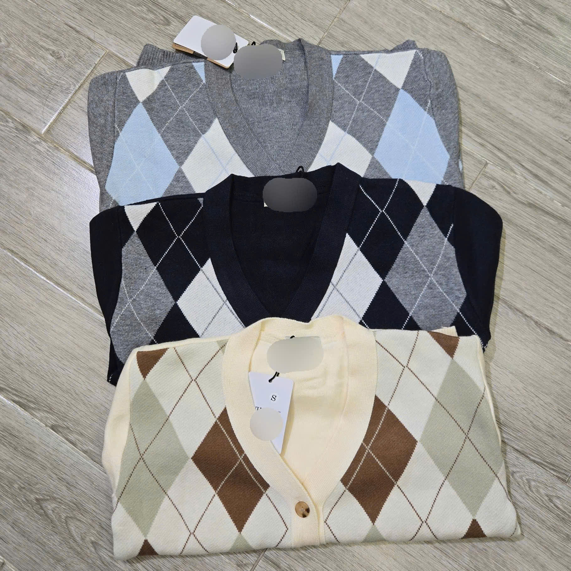 Áo Khoác Len Trám Whoau