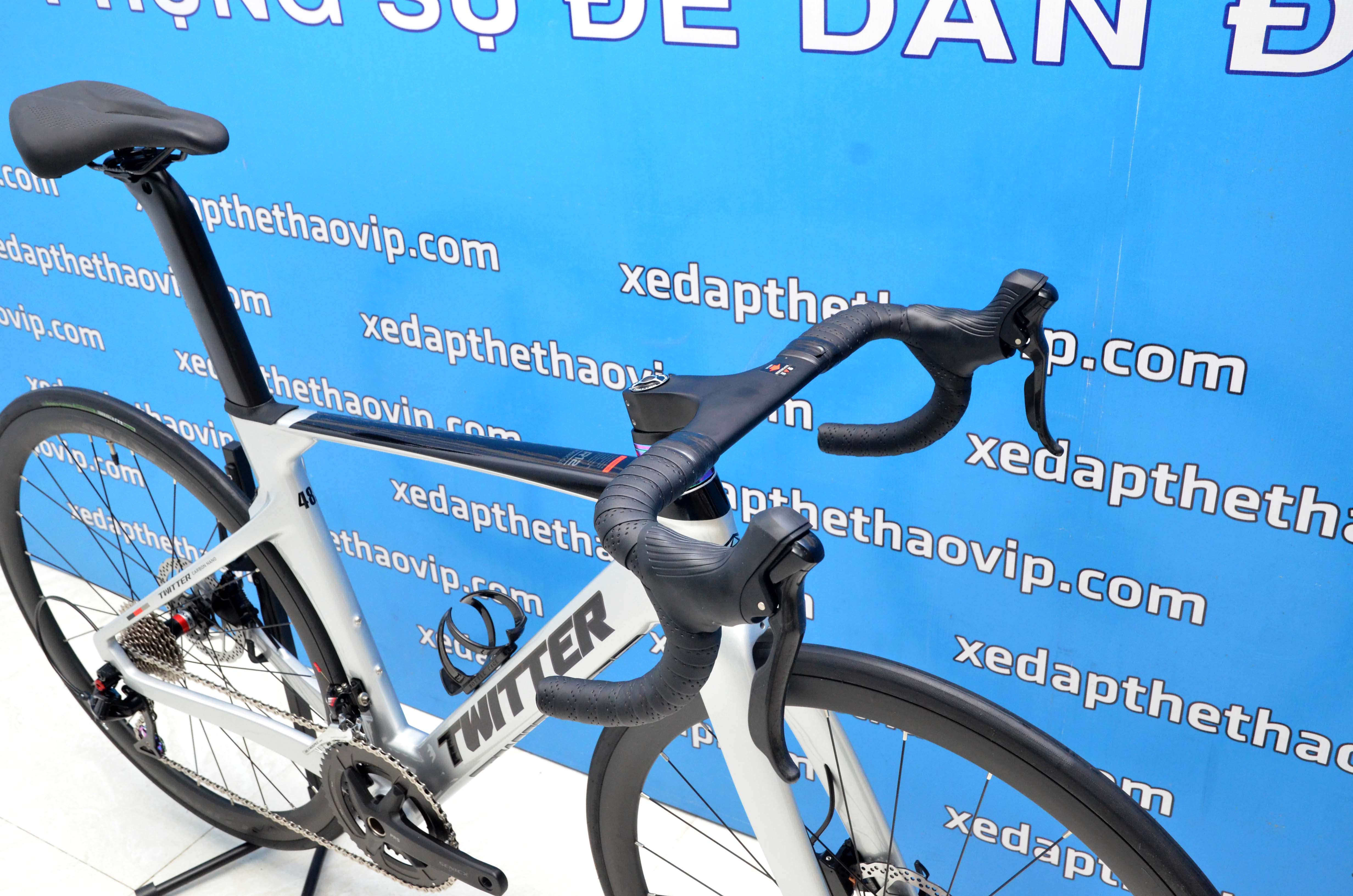 Xe Đạp Đua TWITTER R12 24RS: Khung+Càng+Cọc yên = Carbon, Tay lái Nhôm ...