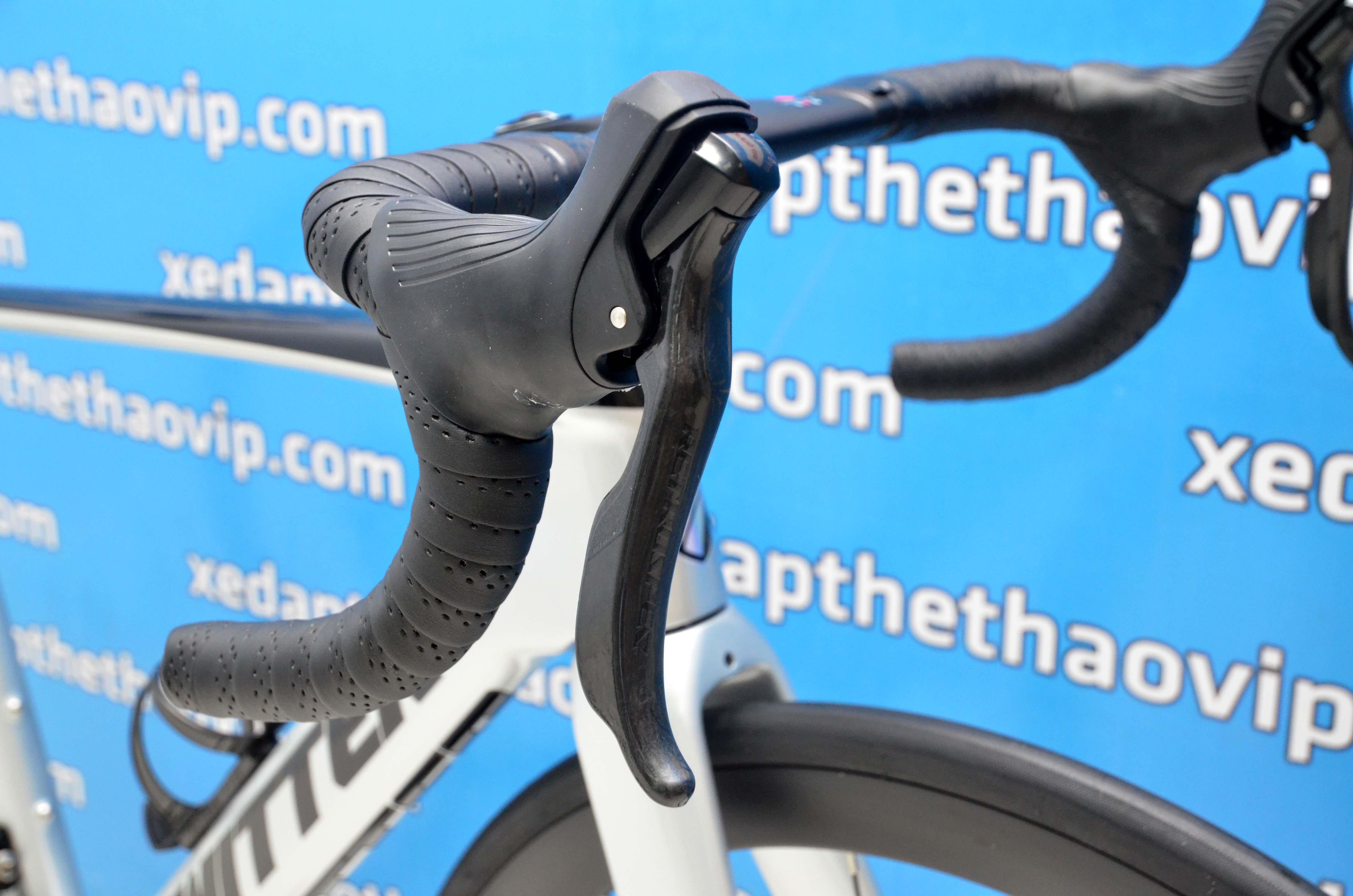 Xe Đạp Đua TWITTER R12 24RS: Khung+Càng+Cọc yên = Carbon, Tay lái Nhôm ...