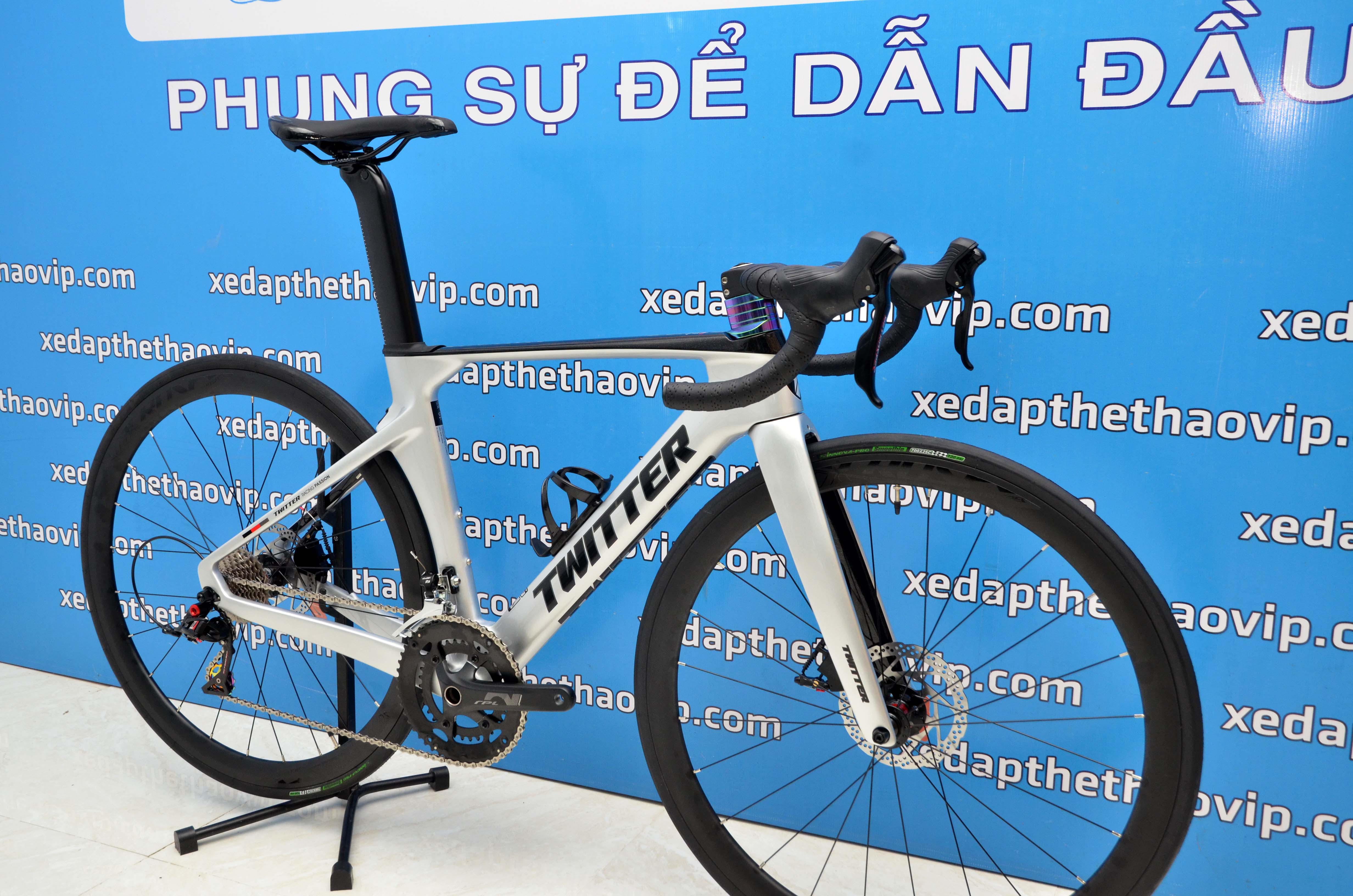 Xe Đạp Đua TWITTER R12 RS-22: Khung+Càng+Cọc yên = Carbon, Tay lái liền ...