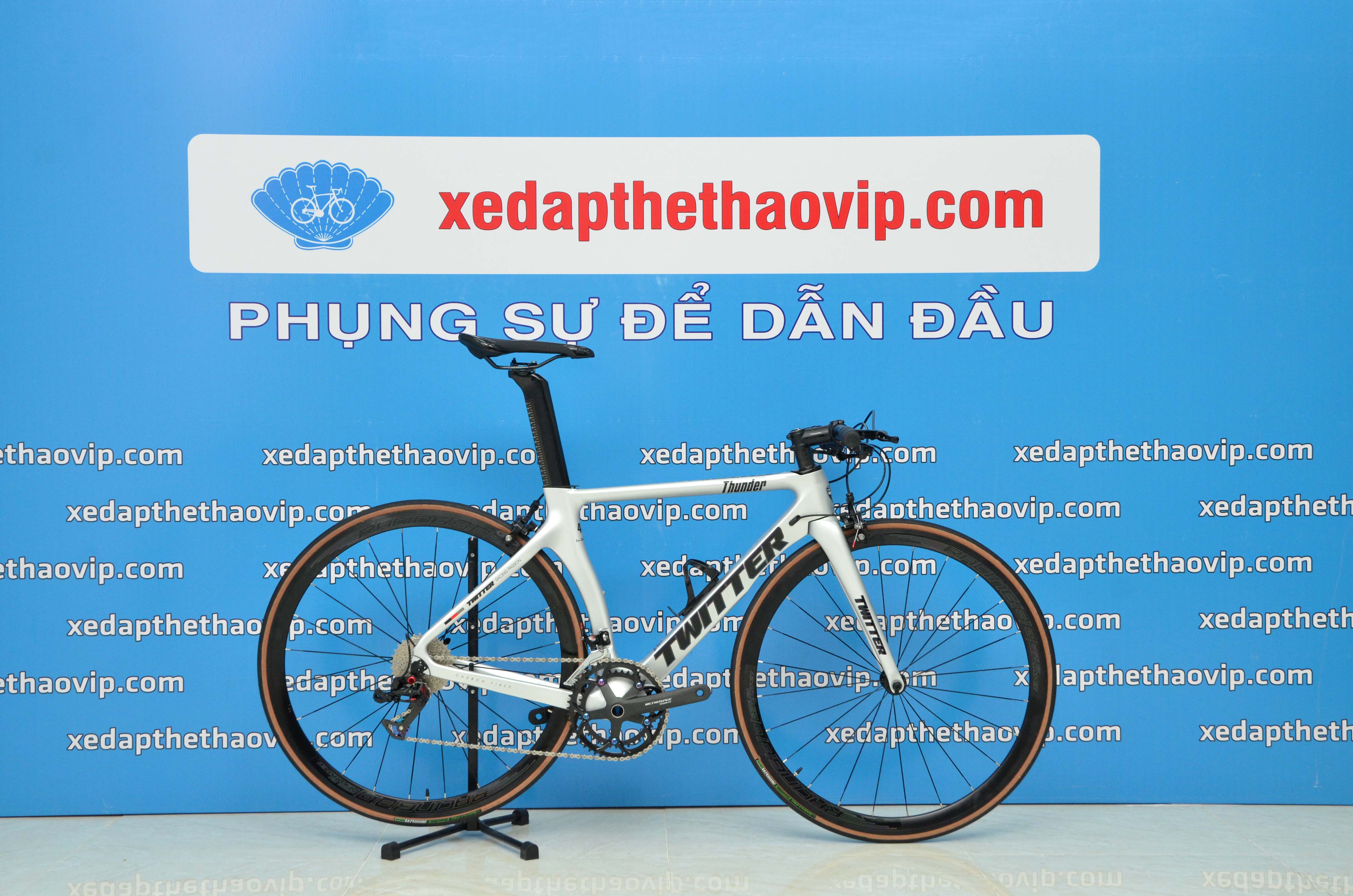 ロードバイク　Twitter Thunder 22速 ロードバイクTwitter Thunder 22速