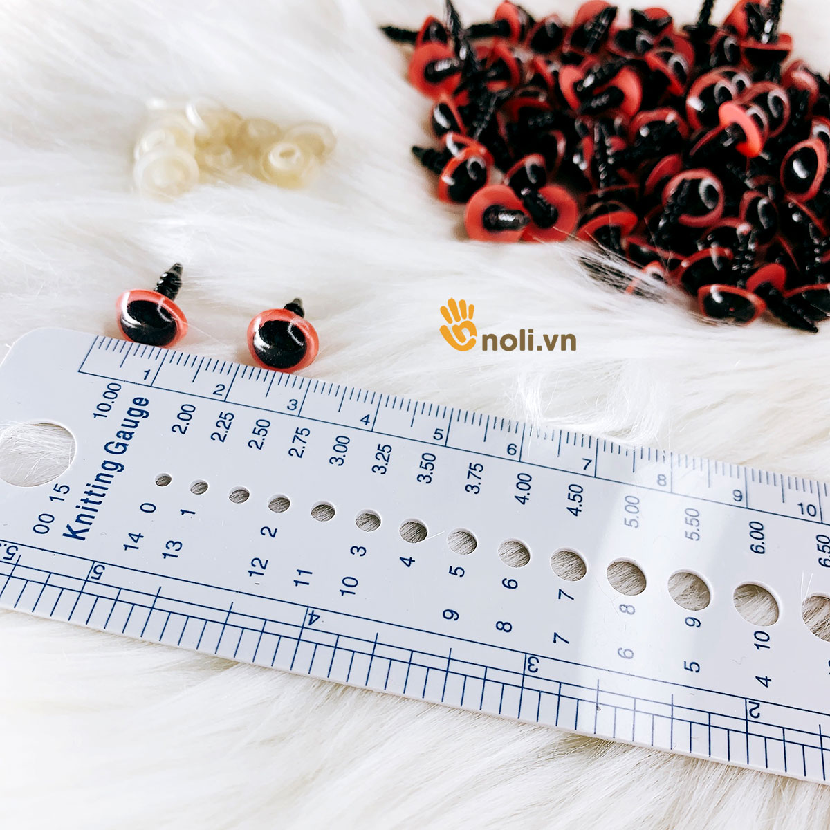 Mắt thú màu đỏ an toàn cho bé | NoLi Handmade Shop