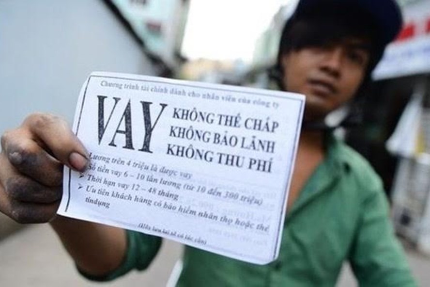 Tín dụng đen là gì? Phân biệt vay tín chấp và tín dụng đen