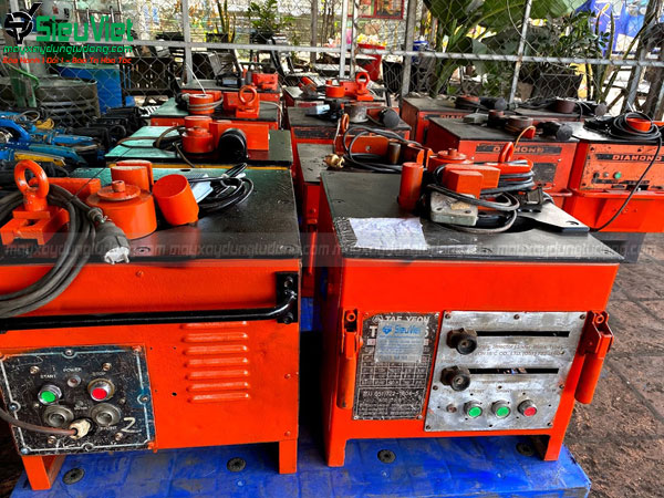 Bán máy uốn sắt cũ