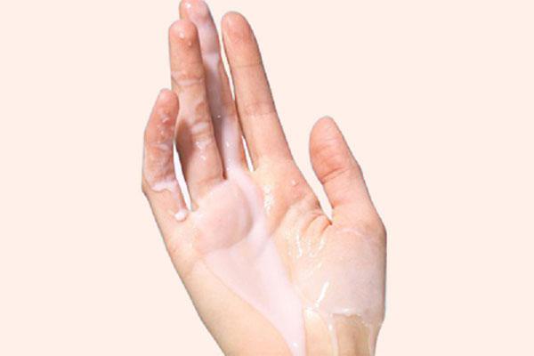 Uống tinh dịch phụ nữ có sao không và vị ra sao? Chuyên gia giải đáp thẳng thắn