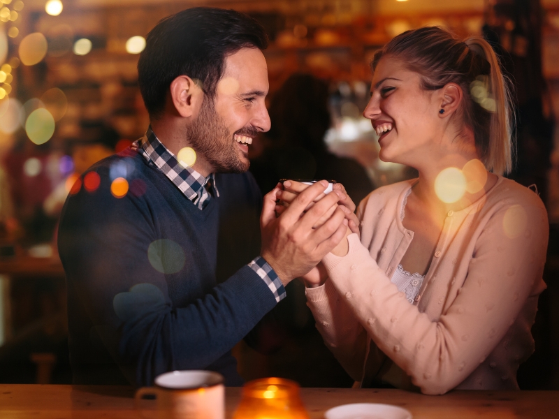 NSA Trong Tình Cảm Nghĩa Là Gì? Những Lưu Ý Trước Khi Bước Vào Mối Quan Hệ Không Ràng Buộc