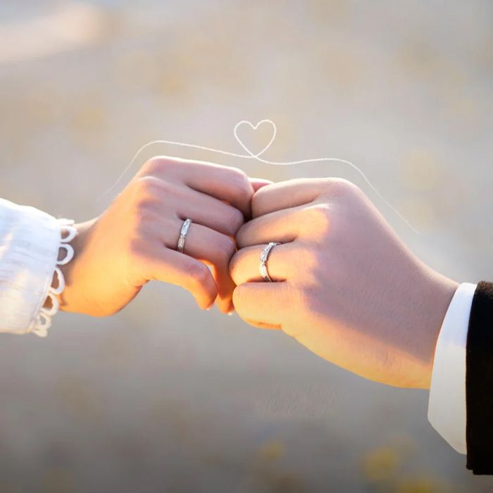 Nhẫn đính hôn khác gì nhẫn cưới? Tìm hiểu ngay để không nhầm lẫn khi chọn trang sức cưới
