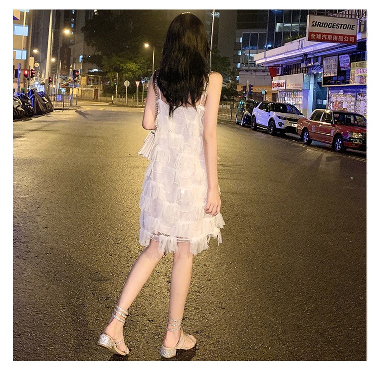 Váy 2 dây đá tiểu thư ren