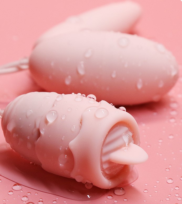 Trứng rung 3 đầu có lưỡi cắm USB