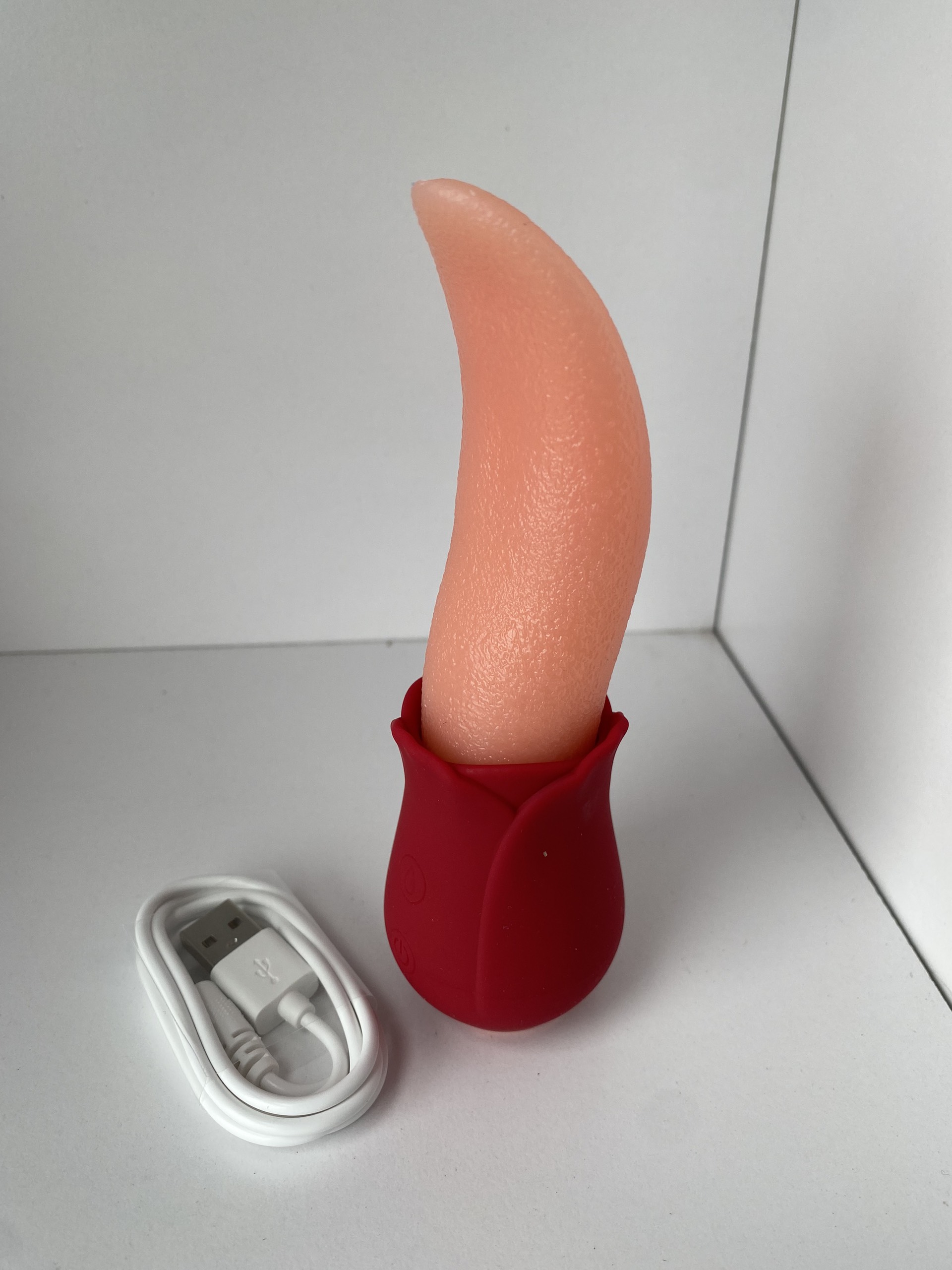 Lưỡi rung massage âm đạo mềm mịn như thật