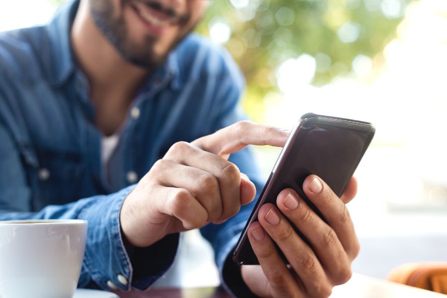 Cách Làm Quen Bạn Mới Qua Tin Nhắn Để Lại Ấn Tượng Tốt Trong Lòng Họ