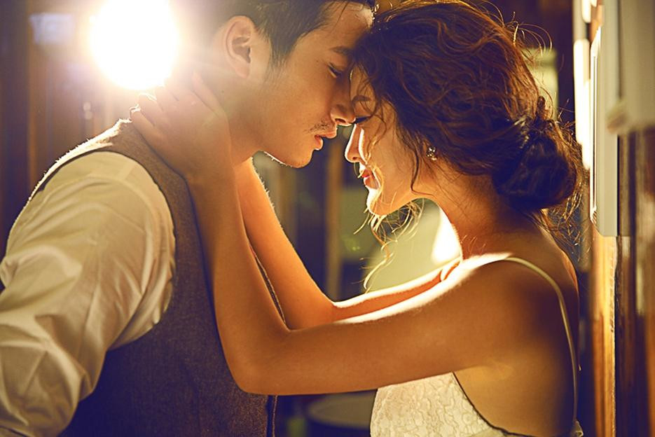 Ga Lăng Có Nghĩa Là Gì? Khám Phá Phẩm Chất Làm Nên Sự Lịch Lãm Của Đàn Ông