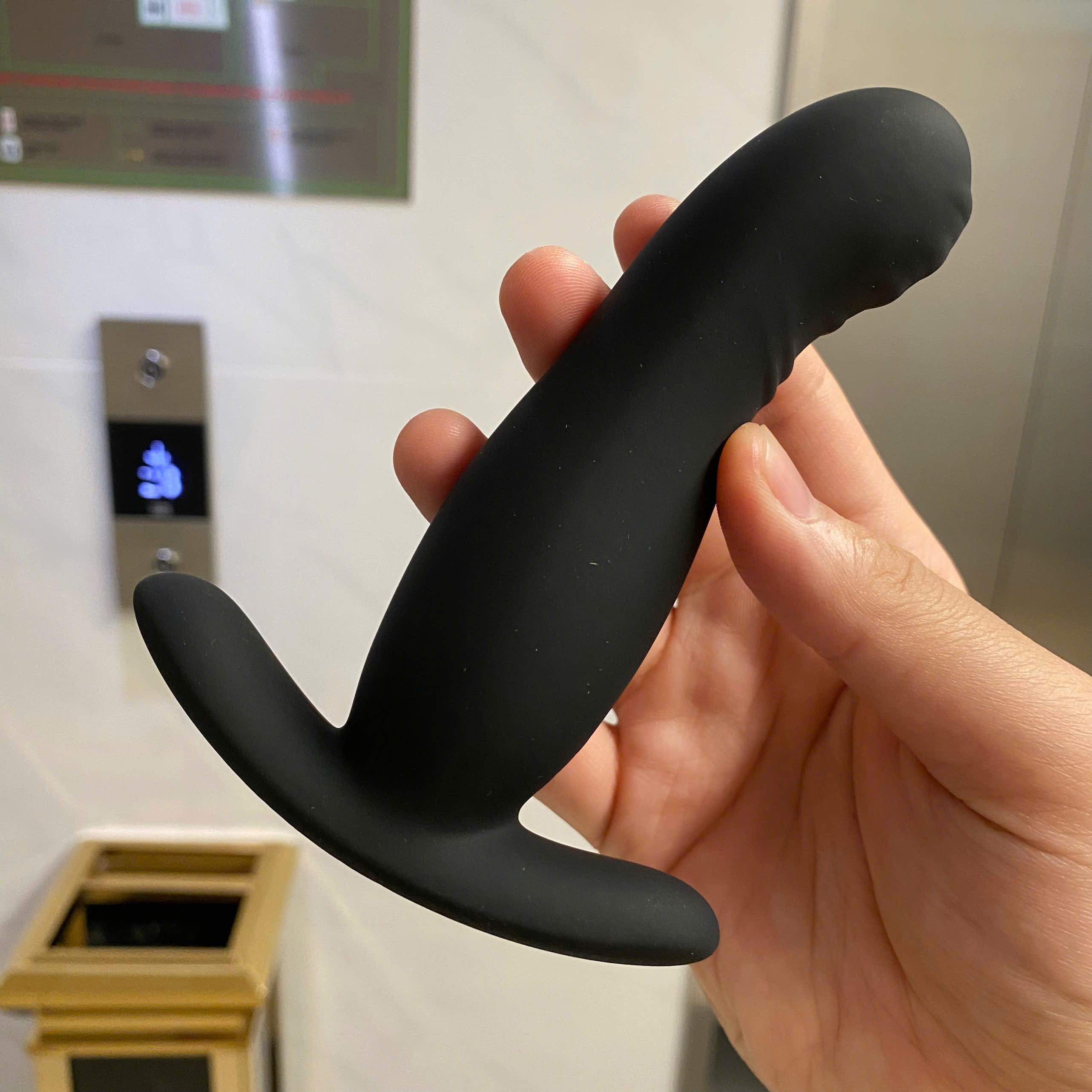 Máy Massage Hậu Môn Mr Play Silicone Rung 7 Chế Độ Sạc USB Chống Nước