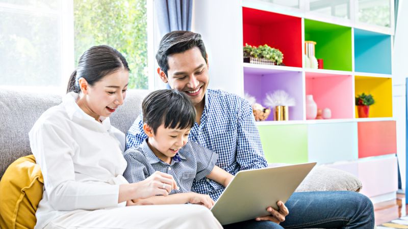 Giáo Dục Giới Tính Cho Trẻ: Vì Sao Cần Bắt Đầu Sớm? Những Lưu Ý Cha Mẹ Không Thể Bỏ Qua