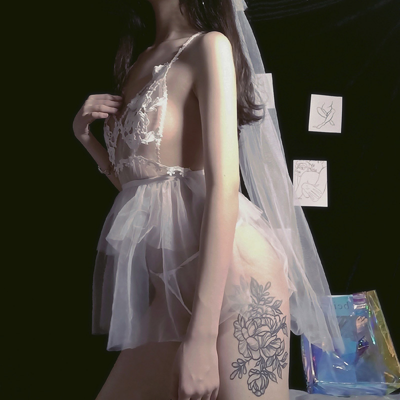 Váy ngủ Cosplay cô dâu ngực hoa