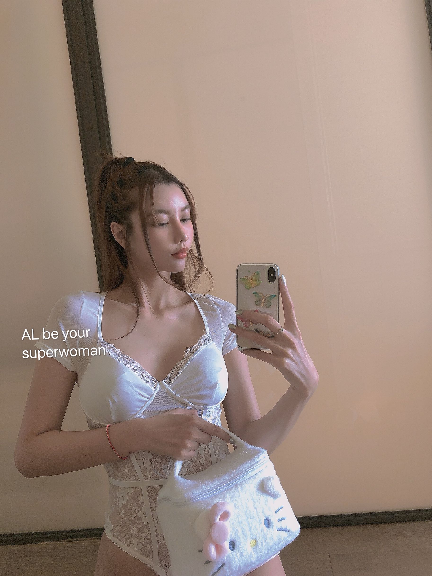 Jum cộc tay hoa thêu quyến rũ