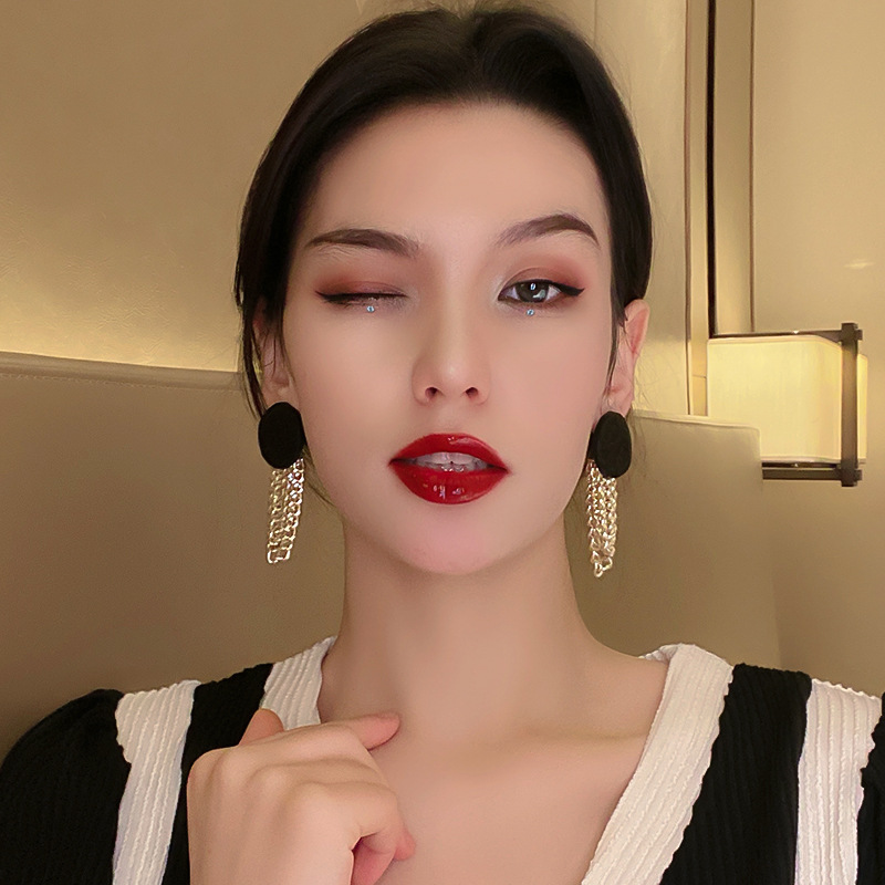 Khuyên tai ngọc bội vàng