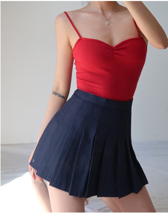 Bodysuit 2 dây trơn dễ phối đồ