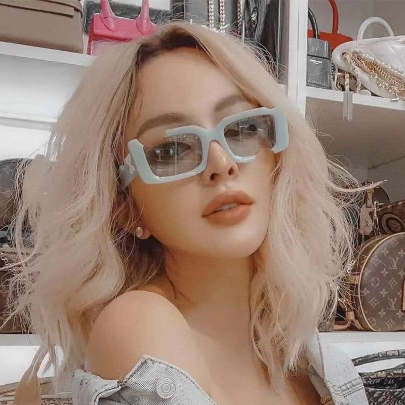Kính Offwhite dấu X