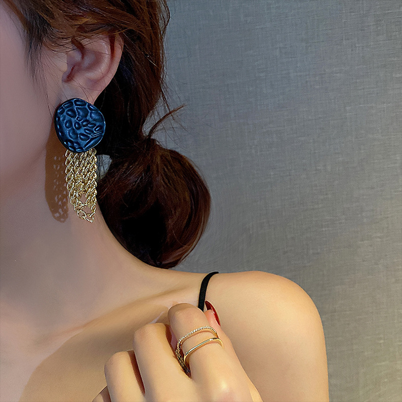 Khuyên tai ngọc bội vàng