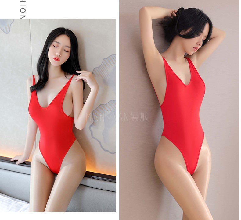 Bodysuit trơn 2 dây hở lưng Adidas mới