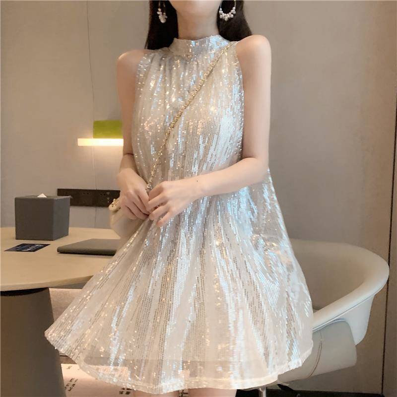 Váy xòe không tay óng ánh