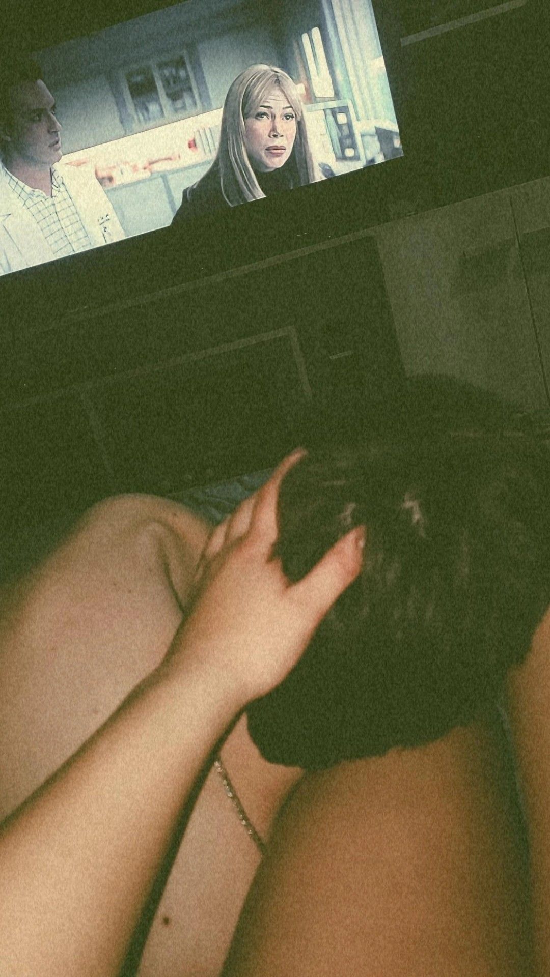 Sau Khi Quan Hệ Nên Làm Gì? Bí Quyết Giúp Cả Hai Giữ Sức Khỏe Và Duy Trì Cảm Xúc Thăng Hoa