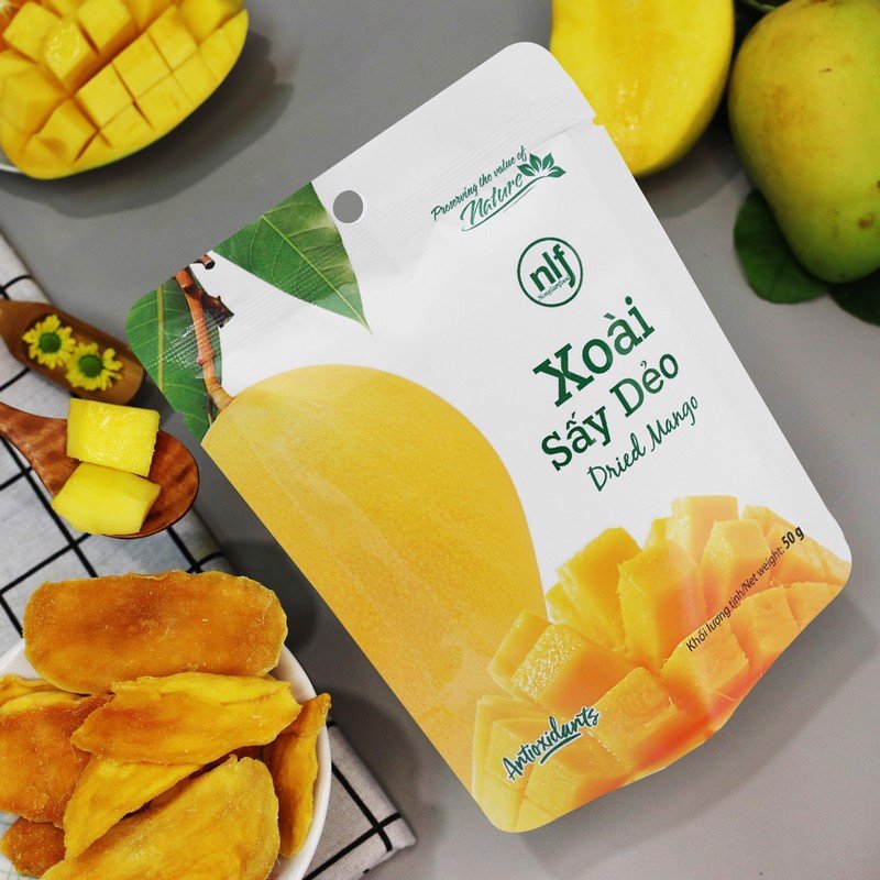 Những loại trái cây sấy không thể thiếu trong khay quà tết tại nhà bạn