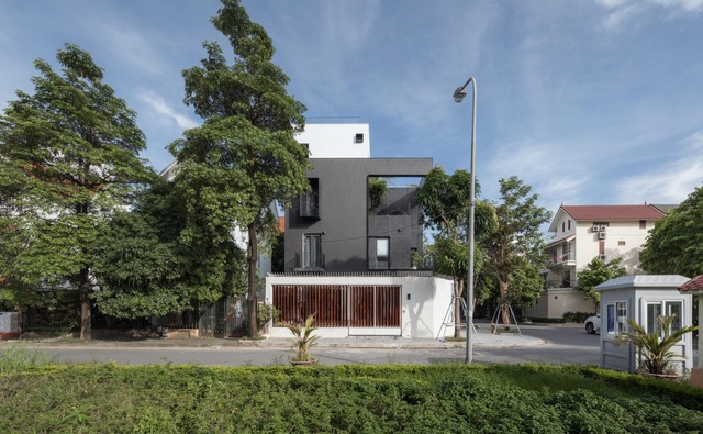 Cận cảnh cao ốc 