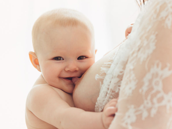 LÀM CÁCH NÀO ĐỂ CÓ NHIỀU SỮA?