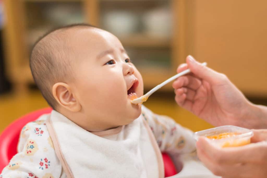 Nhóm dinh dưỡng cần thiết khi bé ăn dặm