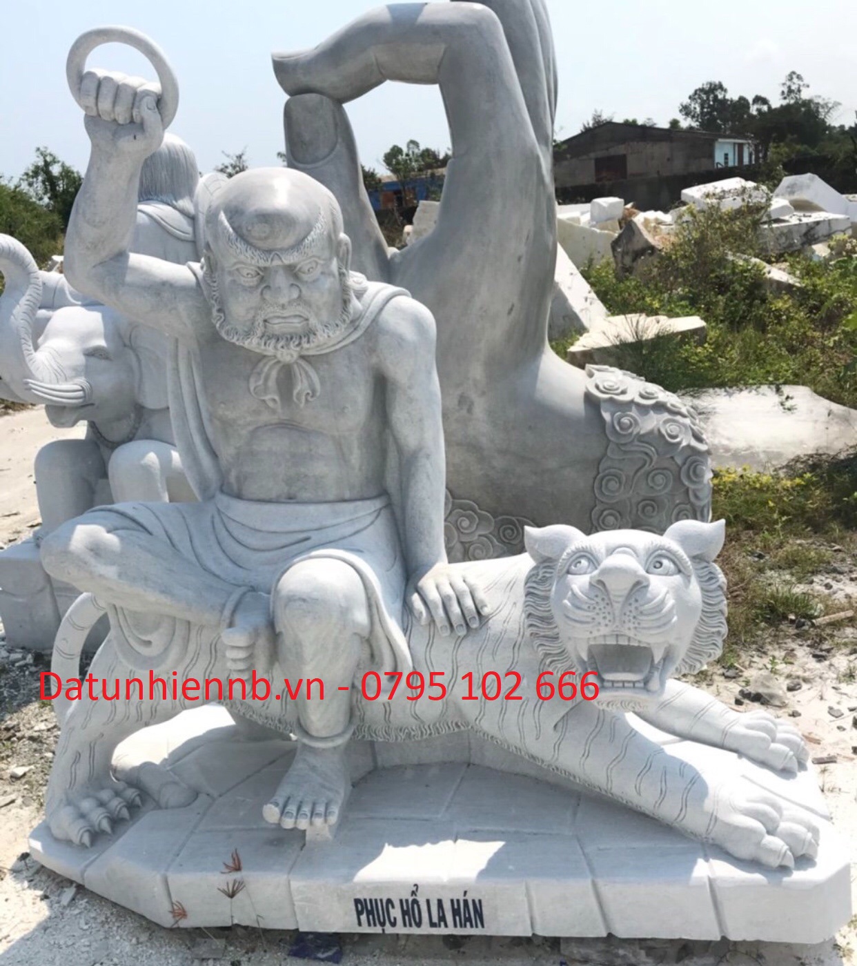 nhung-buc-tuong-la-han-dep-tai-nb-natural-stone