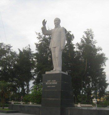 100-mau-tuong-bac-ho-bang-da-tuong-da-bac-ho-nguyen-khoi