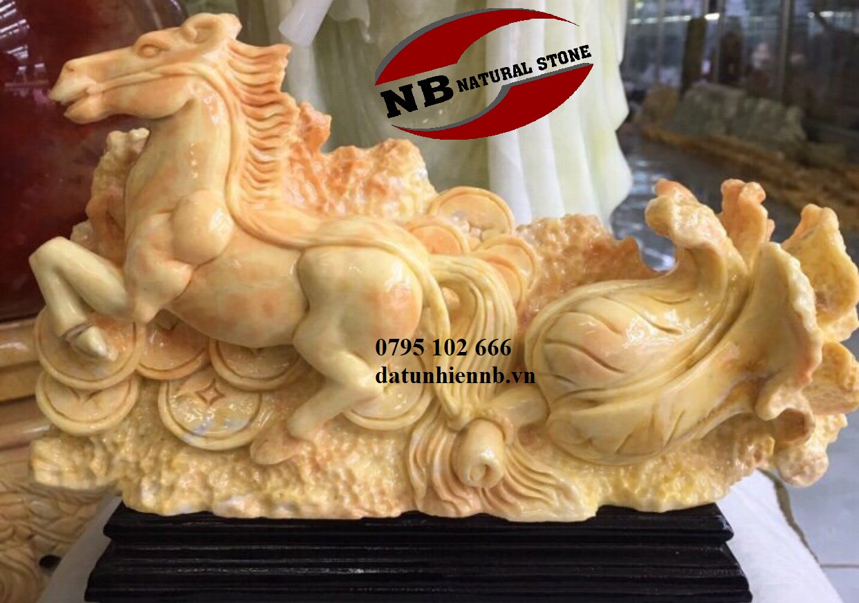 10-mau-ngua-da-trong-12-con-giap-dep-nhat-2020