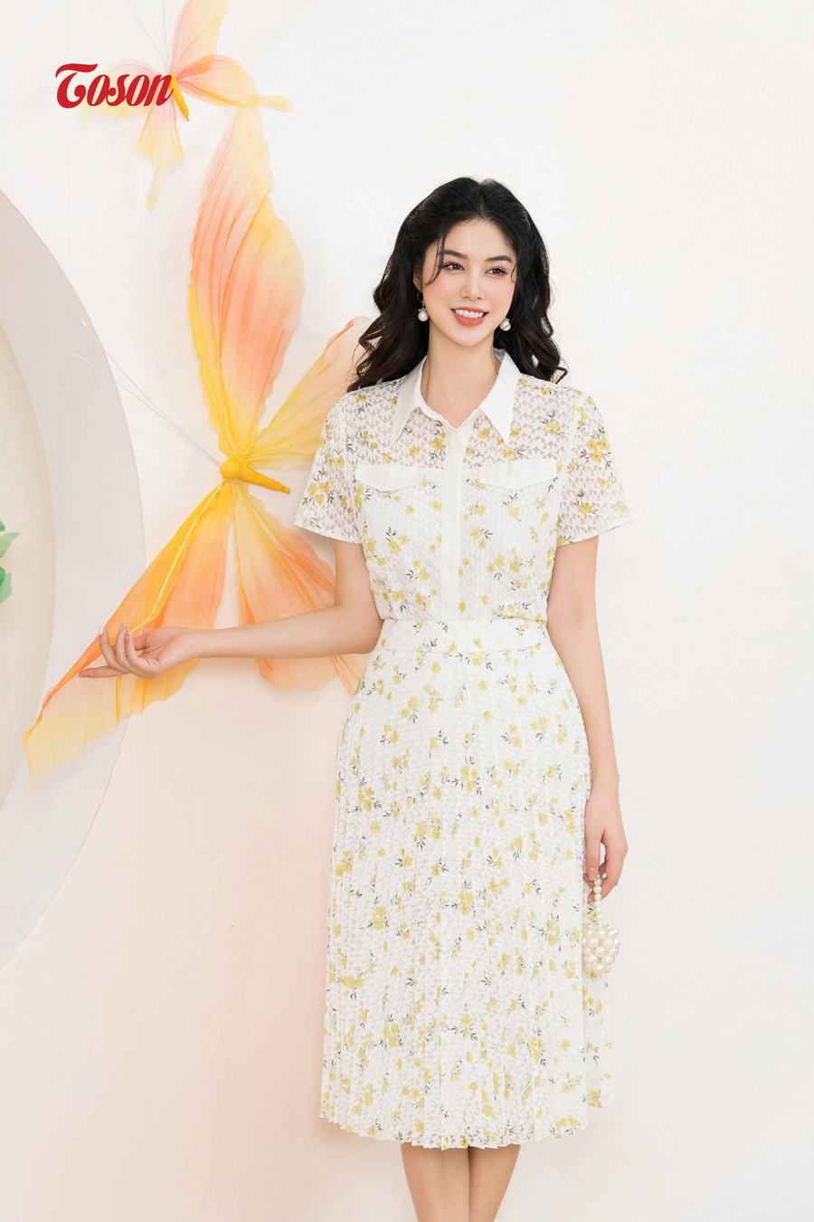 Váy ren màu kem cổ nơ dài tay phối voan xinh xắn | Shopee Việt Nam