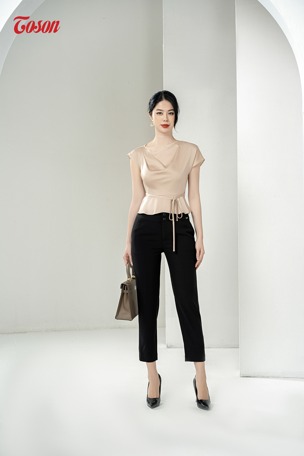 Áo sơ mi nữ 2 lớp vai chờm chần chỉ lá cổ nẹp đai A931851M  Thời trang  Format