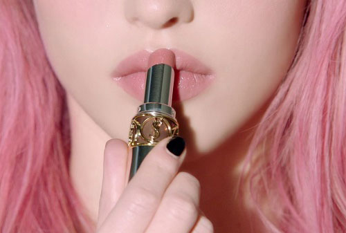 Có Gì Hot Trong Những Thỏi Son YSL Tint-In-Balm Volupté ?