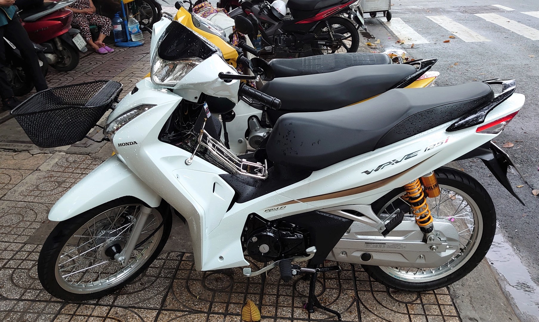 Honda Wave 125i Thái độ tâm huyết với loạt đồ chơi hơn 80 triệu đồng   Motosaigon