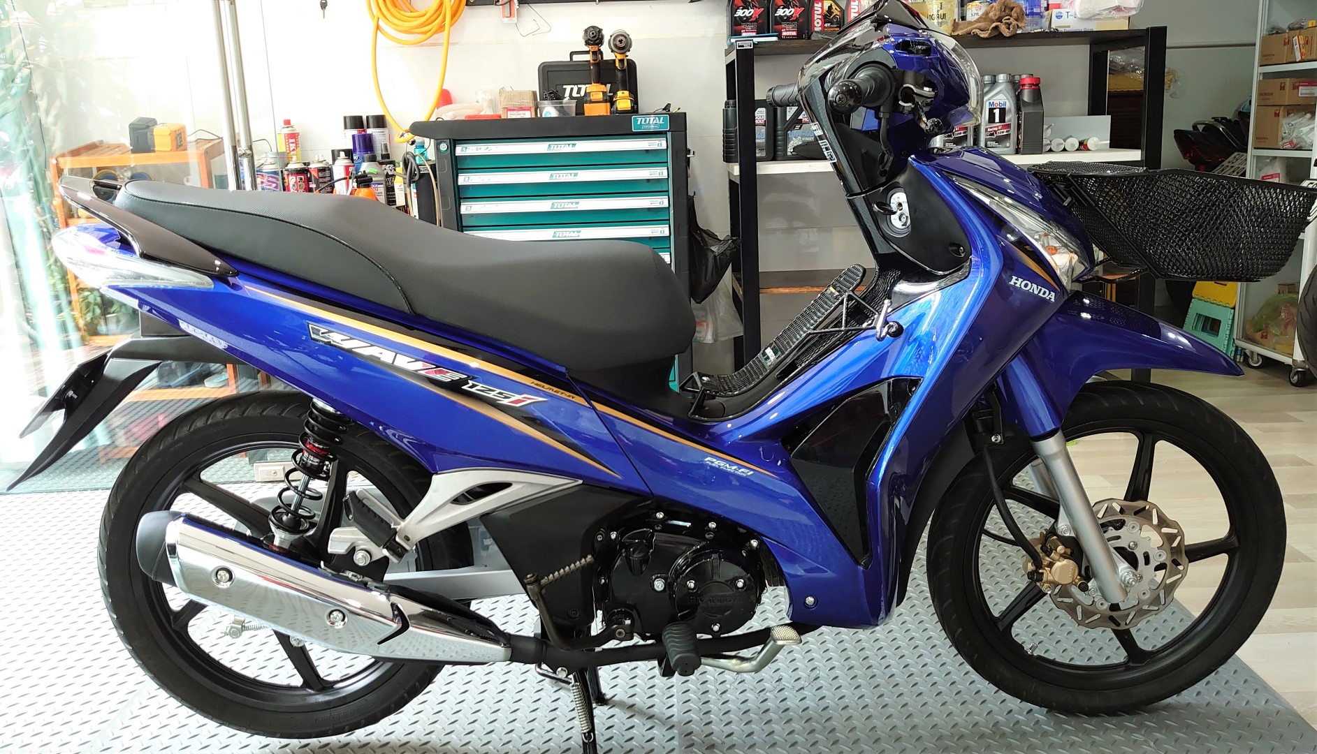 Honda Wave 125 Alpha giá 1250 USD  VnExpress