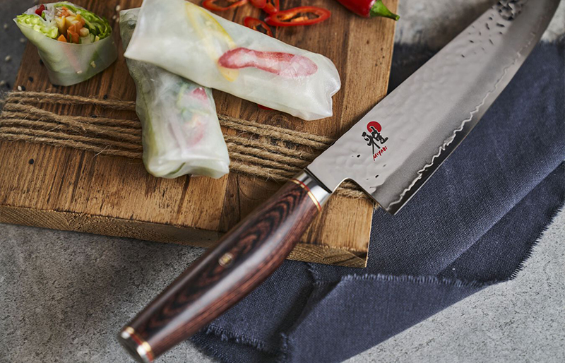 Dao Chef 6000MCT MIYABI có thể chế biến đa dạng thực phẩm
