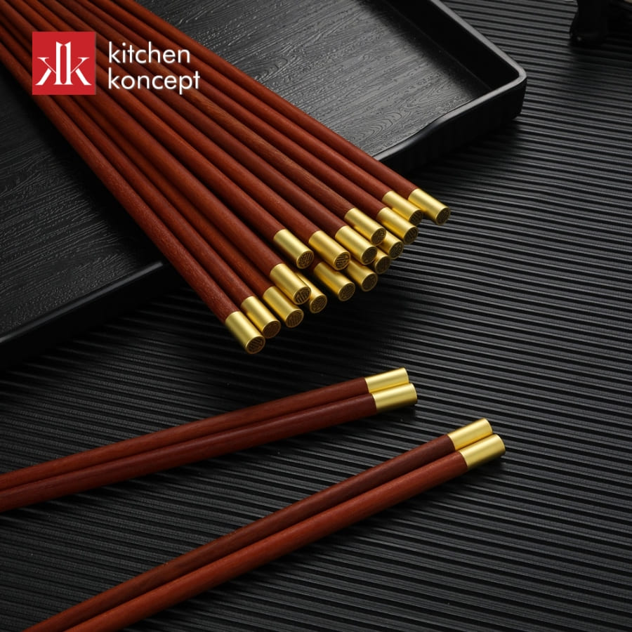 Bộ đũa gỗ tiện lợi khi sử dụng