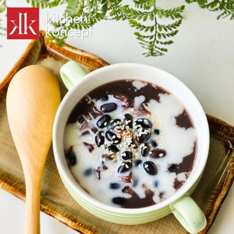 Chè đậu đen nước cốt dừa