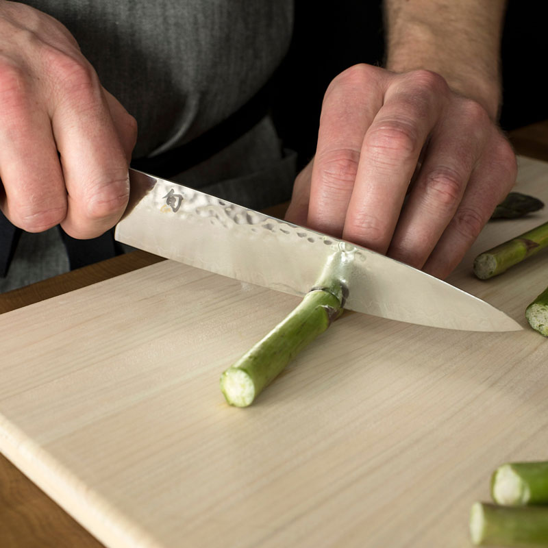 Dao làm bếp đa năng Shun Premier Dao đa năng Shun Premier cắt thái mượt mà