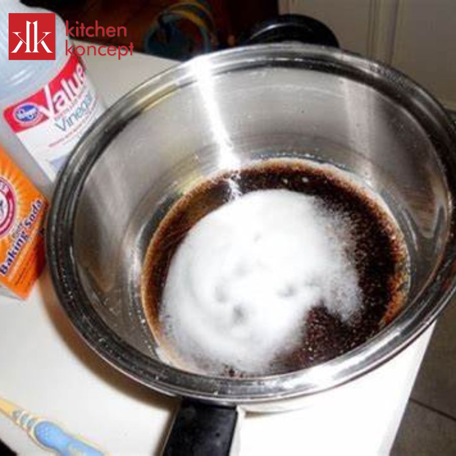 Dùng baking soda để rửa nồi inox